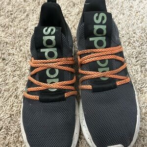 Adidas tennis shoes Size 8 1/2. Have been worn but in overall good condition.